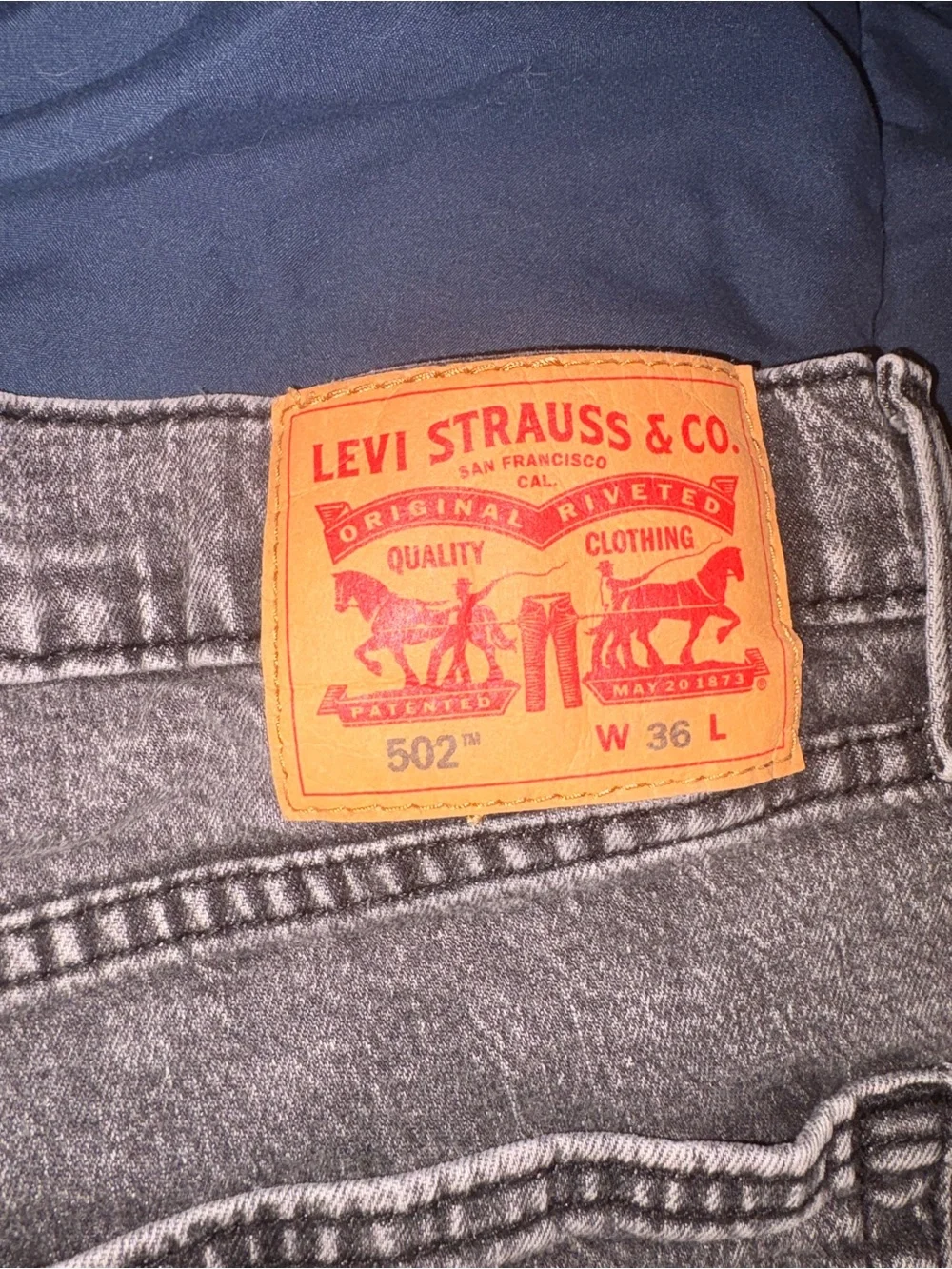 Levi’s 502 Distressed Washed Grey/Black Men’s Denim Shorts